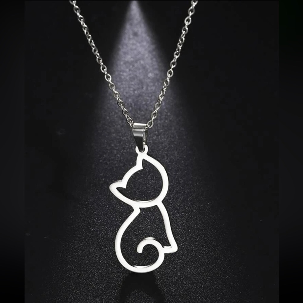 π Awesome Metallic Kitty Cat Silhouette Necklace πββ¬ - Picture 3 of 3